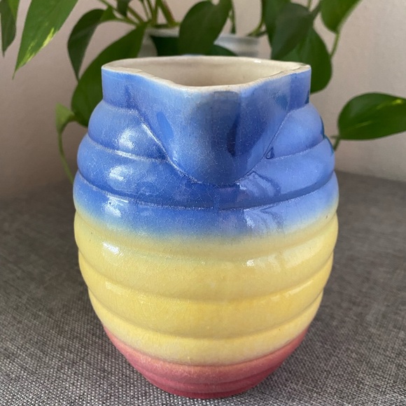 Vintage Japan Beehive Pitcher - Picture 3 of 10